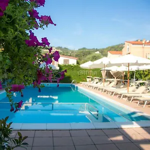Aparthotel Holidays, Pietra Ligure