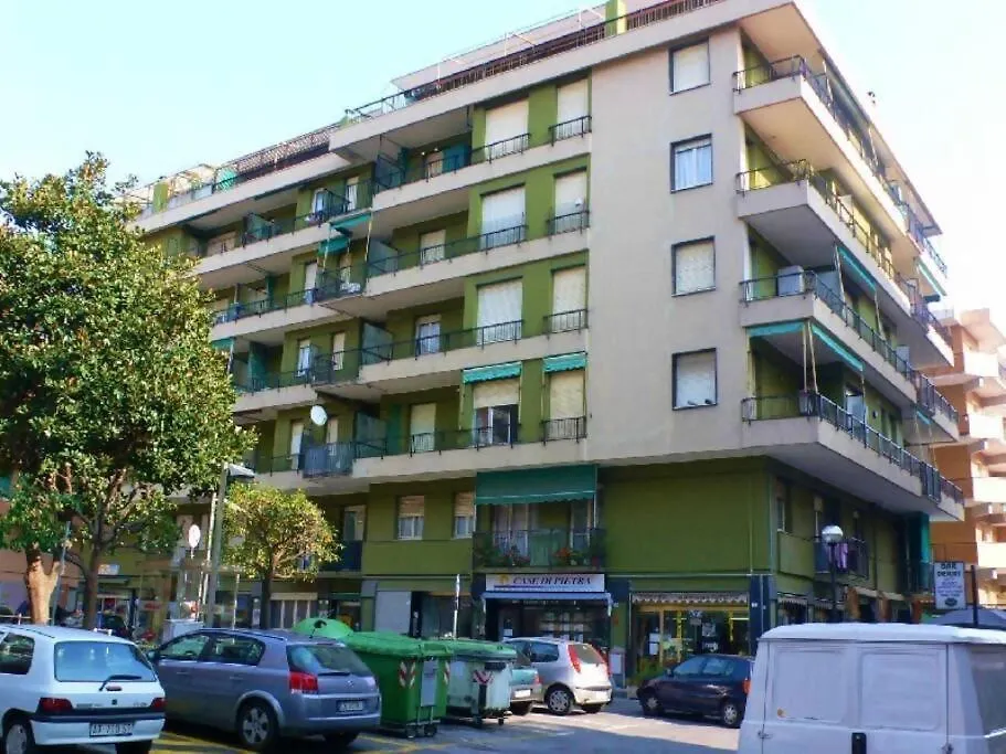 Tutto Intorno Mare Parcheggio Privato Negozi Apartment Pietra Ligure 0*,  Italy
