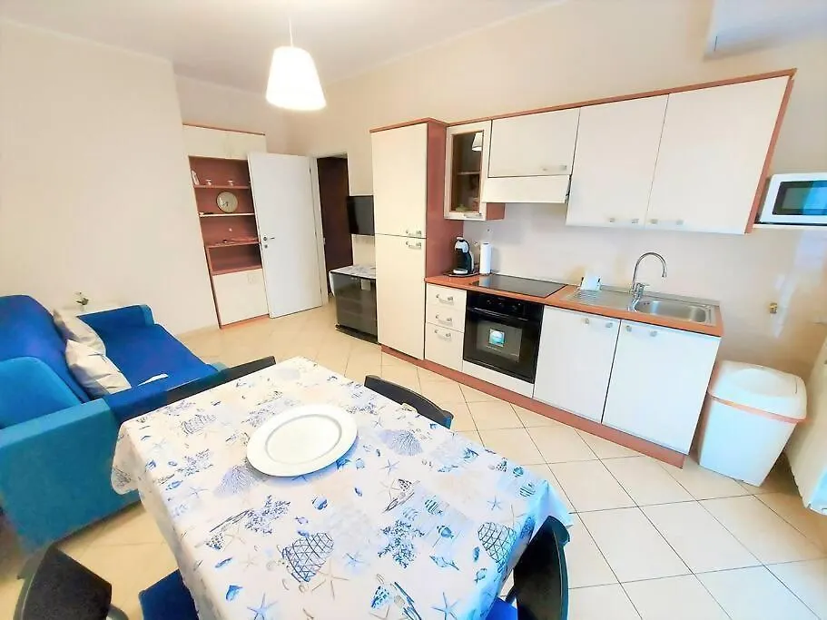 Tutto Intorno Mare Parcheggio Privato Negozi Apartment Pietra Ligure 0*,  Italy